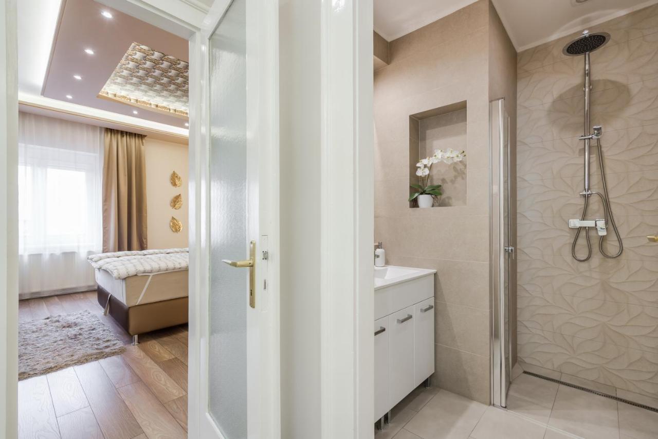 Bpr Ethereal Panoramic Suite With A/C & Balcony 부다페스트 외부 사진